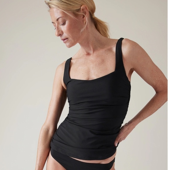 NWT! Athleta Black Square Neck Bra Cup Tankini Swim Top - Multiple - Picture 1 of 8